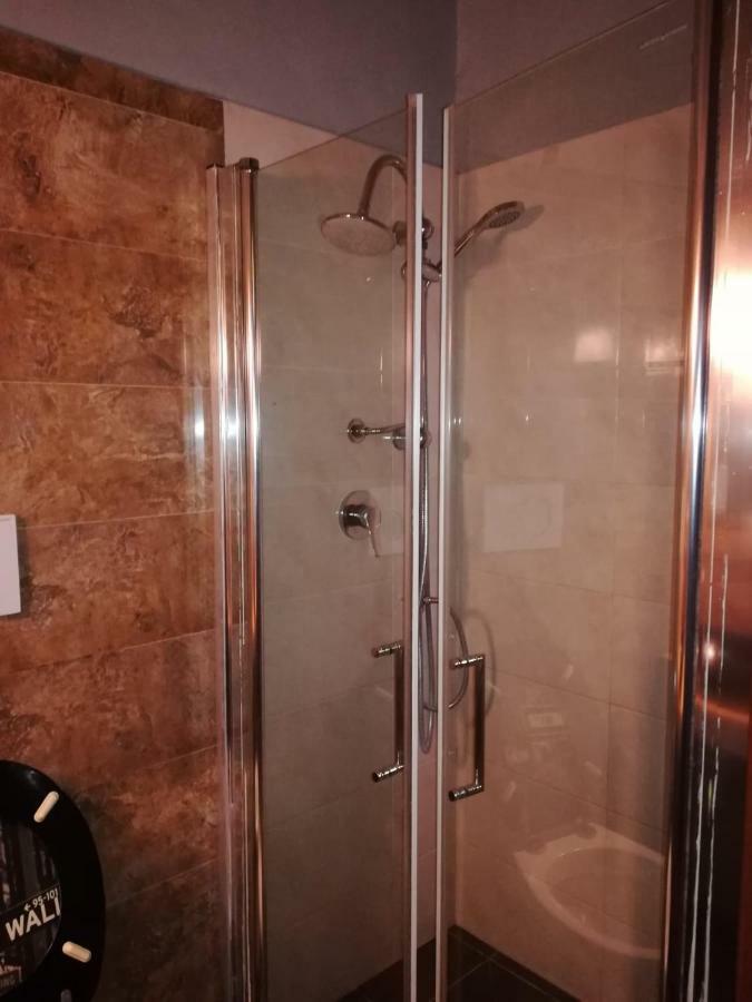 Arthur Hostel Rzym Zewnętrze zdjęcie