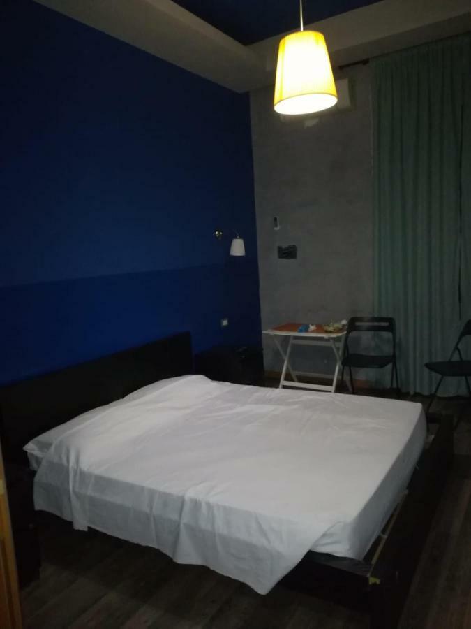 Arthur Hostel Rzym Zewnętrze zdjęcie