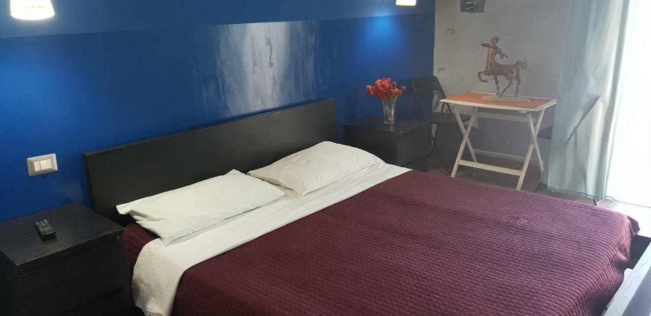 Arthur Hostel Rzym Zewnętrze zdjęcie