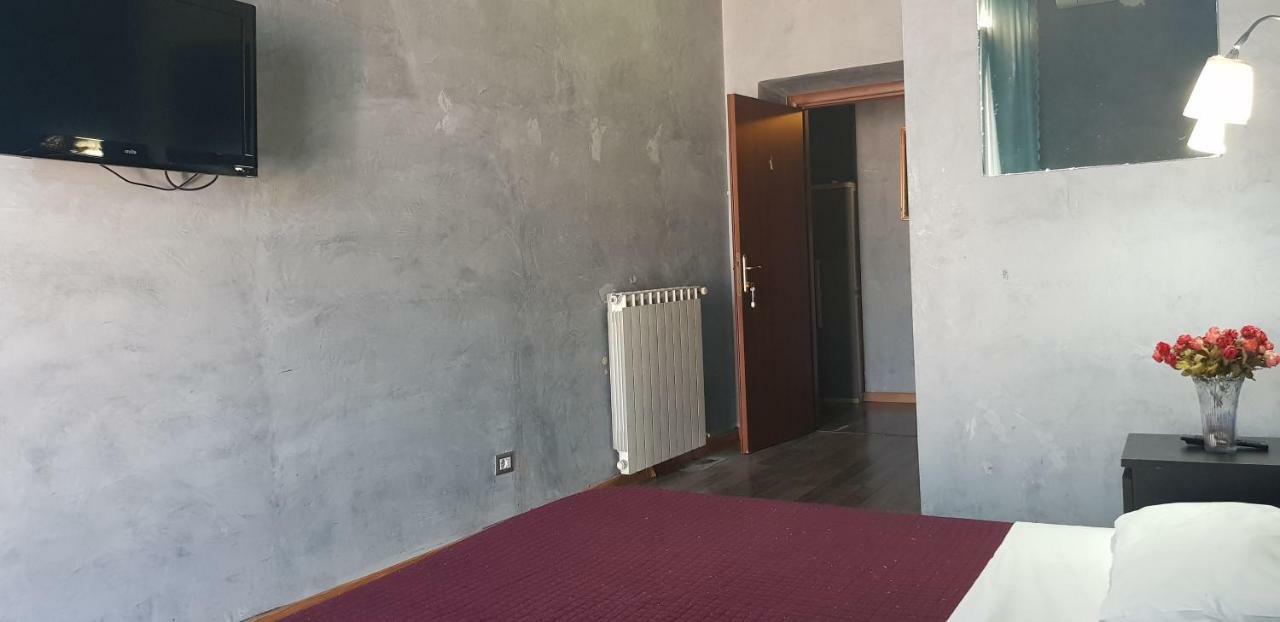 Arthur Hostel Rzym Zewnętrze zdjęcie